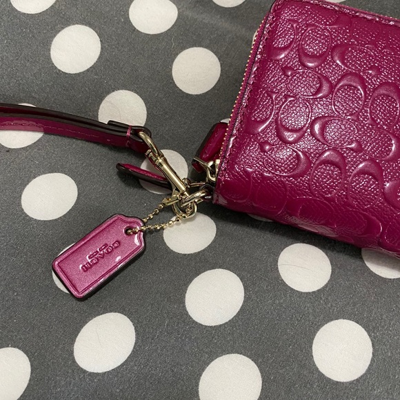 100% Authentic Coach women’s wallet - Picture 9 of 9